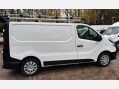 Renault Trafic 1.6 dCi 27 Business SWB Standard Roof Euro 5 5dr 9