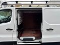 Renault Trafic 1.6 dCi 27 Business SWB Standard Roof Euro 5 5dr 21