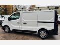Renault Trafic 1.6 dCi 27 Business SWB Standard Roof Euro 5 5dr 17