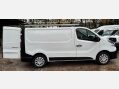 Renault Trafic 1.6 dCi 27 Business SWB Standard Roof Euro 5 5dr 8