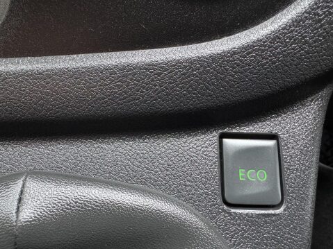 Renault Trafic 1.6 dCi 27 Business SWB Standard Roof Euro 5 5dr 39