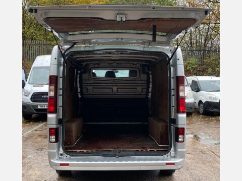 Vauxhall Vivaro 1.6 CDTi 2700 BiTurbo ecoFLEX Sportive L1 H1 Euro 5 (s/s) 5dr 14