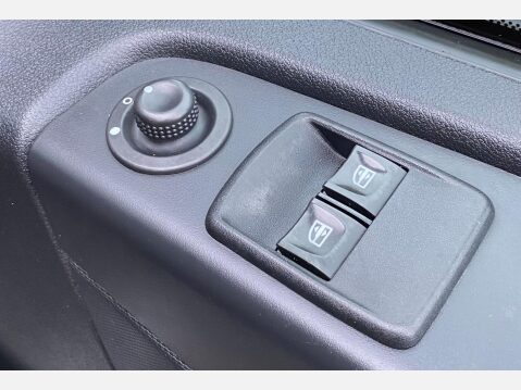 Vauxhall Vivaro 1.6 CDTi 2700 BiTurbo ecoFLEX Sportive L1 H1 Euro 5 (s/s) 5dr 29