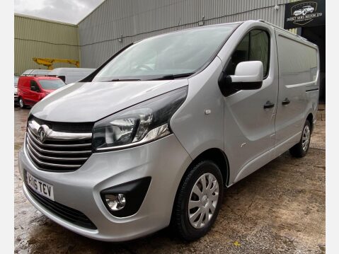 Vauxhall Vivaro 1.6 CDTi 2700 BiTurbo ecoFLEX Sportive L1 H1 Euro 5 (s/s) 5dr 25