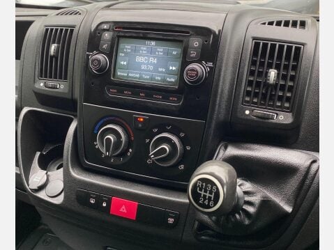 Peugeot Boxer 2.2 HDi 335 Professional Panel Van 5dr Diesel Manual L3 H2 Euro 5 (130 ps) 31