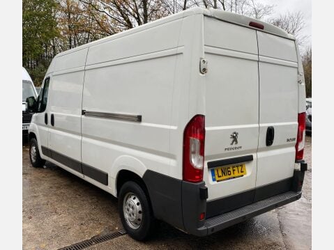 Peugeot Boxer 2.2 HDi 335 Professional Panel Van 5dr Diesel Manual L3 H2 Euro 5 (130 ps) 9