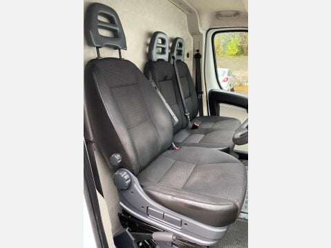 Peugeot Boxer 2.2 HDi 335 Professional Panel Van 5dr Diesel Manual L3 H2 Euro 5 (130 ps) 22