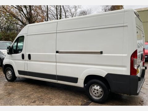 Peugeot Boxer 2.2 HDi 335 Professional Panel Van 5dr Diesel Manual L3 H2 Euro 5 (130 ps) 10