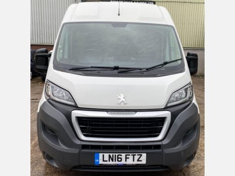 Peugeot Boxer 2.2 HDi 335 Professional Panel Van 5dr Diesel Manual L3 H2 Euro 5 (130 ps) 18