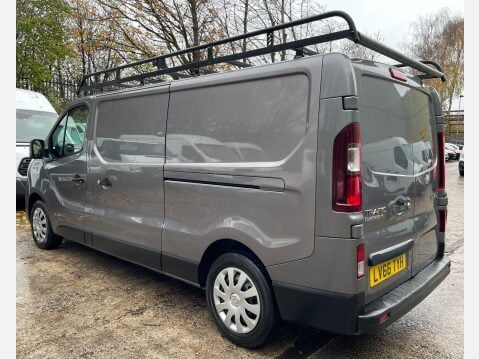 Renault Trafic 1.6 dCi 29 Business+ Panel Van 5dr Diesel Manual LWB Standard Roof Euro 6 ( 13