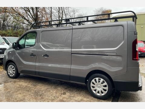 Renault Trafic 1.6 dCi 29 Business+ Panel Van 5dr Diesel Manual LWB Standard Roof Euro 6 ( 14