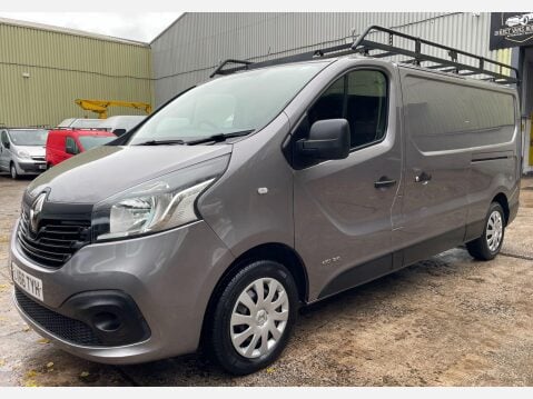Renault Trafic 1.6 dCi 29 Business+ Panel Van 5dr Diesel Manual LWB Standard Roof Euro 6 ( 19