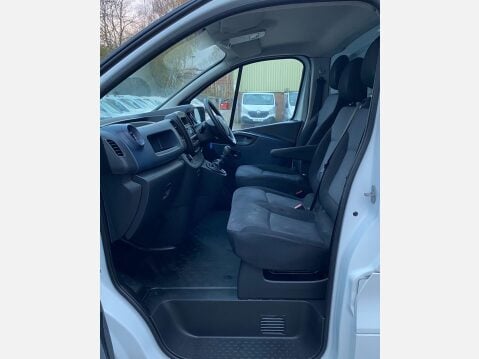 Vauxhall Vivaro 1.6 CDTi 2700 BiTurbo Sportive Panel Van 5dr Diesel Manual L1 H1 Euro 6 (s/ 39