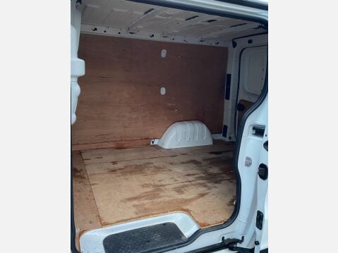 Vauxhall Vivaro 1.6 CDTi 2700 BiTurbo Sportive Panel Van 5dr Diesel Manual L1 H1 Euro 6 (s/ 22