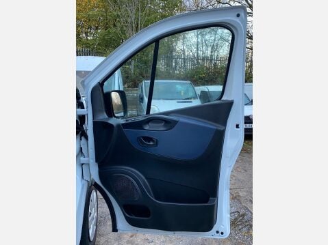 Vauxhall Vivaro 1.6 CDTi 2700 BiTurbo Sportive Panel Van 5dr Diesel Manual L1 H1 Euro 6 (s/ 29