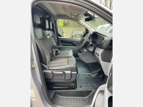 Peugeot Expert 2.0 BlueHDi 1400 Professional Standard Panel Van MWB Euro 6 (s/s) 6dr 24