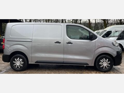 Peugeot Expert 2.0 BlueHDi 1400 Professional Standard Panel Van MWB Euro 6 (s/s) 6dr 7