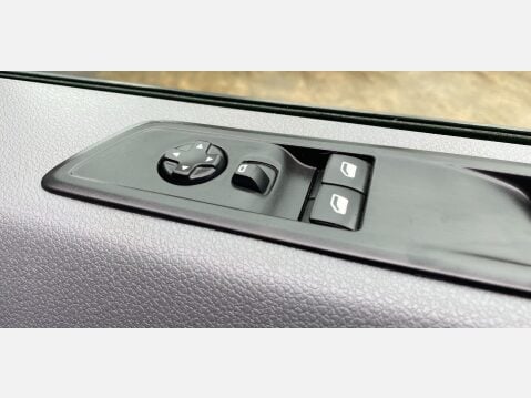 Peugeot Expert 2.0 BlueHDi 1400 Professional Standard Panel Van MWB Euro 6 (s/s) 6dr 23