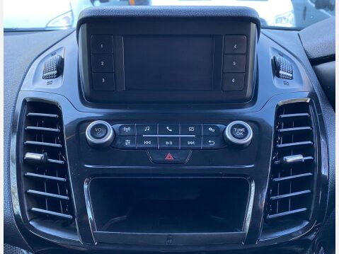 Ford Transit Connect 1.5 240 EcoBlue Limited Panel Van 5dr Diesel Auto L2 Euro 6 (s/s) (120 ps) 43