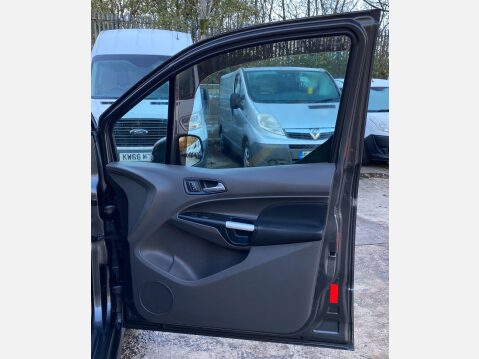 Ford Transit Connect 1.5 240 EcoBlue Limited Panel Van 5dr Diesel Auto L2 Euro 6 (s/s) (120 ps) 32