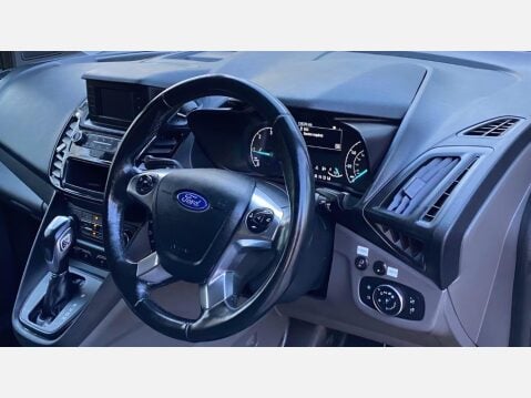 Ford Transit Connect 1.5 240 EcoBlue Limited Panel Van 5dr Diesel Auto L2 Euro 6 (s/s) (120 ps) 35