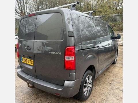 Toyota Proace 2.0D Design Medium Panel Van 5dr Diesel Manual MWB Euro 6 (s/s) (120 ps) 12