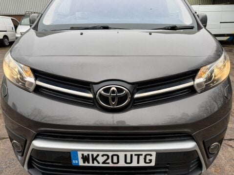 Toyota Proace 2.0D Design Medium Panel Van 5dr Diesel Manual MWB Euro 6 (s/s) (120 ps) 23