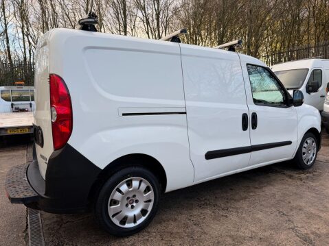 Fiat Doblo 1.6 JTD MultiJet 16v Maxi Panel Van 4dr Diesel Manual L2 H1 (144 g/km, 105 12