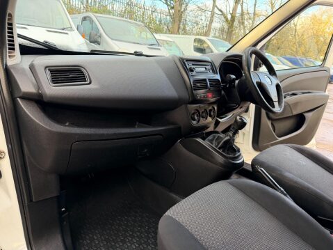 Fiat Doblo 1.6 JTD MultiJet 16v Maxi Panel Van 4dr Diesel Manual L2 H1 (144 g/km, 105 41