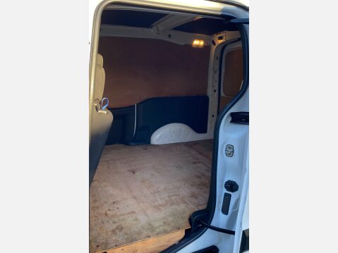 Citroen Berlingo 1.6 BlueHDi 625 LX Panel Van 5dr Diesel Manual L1 (s/s) (111 g/km, 100 bhp) 23