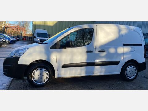 Citroen Berlingo 1.6 BlueHDi 625 LX Panel Van 5dr Diesel Manual L1 (s/s) (111 g/km, 100 bhp) 24