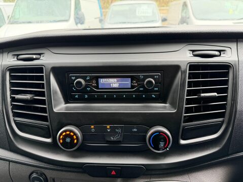 Ford Transit Custom 2.0 300 EcoBlue Panel Van 5dr Diesel Manual L1 H1 Euro 6 (105 ps) 39