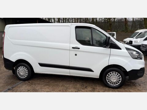 Ford Transit Custom 2.0 300 EcoBlue Panel Van 5dr Diesel Manual L1 H1 Euro 6 (105 ps) 6