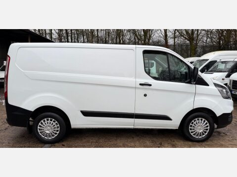 Ford Transit Custom 2.0 300 EcoBlue Panel Van 5dr Diesel Manual L1 H1 Euro 6 (105 ps) 7