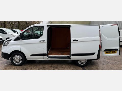 Ford Transit Custom 2.0 300 EcoBlue Panel Van 5dr Diesel Manual L1 H1 Euro 6 (105 ps) 23