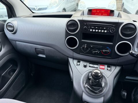 Peugeot Partner 1.6 HDi 850 S Panel Van 4dr Diesel Manual L1 (132 g/km, 90 bhp) 31