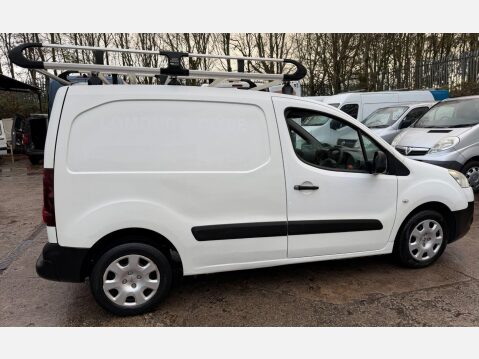 Peugeot Partner 1.6 HDi 850 S Panel Van 4dr Diesel Manual L1 (132 g/km, 90 bhp) 9