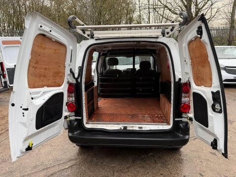 Peugeot Partner 1.6 HDi 850 S Panel Van 4dr Diesel Manual L1 (132 g/km, 90 bhp) 14