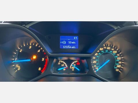 Ford Transit Connect 1.6 TDCi 240 Trend Panel Van 4dr Diesel Manual L2 H1 (128 g/km, 94 bhp) 40