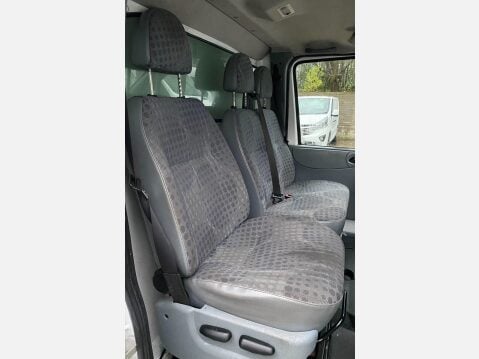 Ford Transit 2.4 TD 350 Luton 3dr Diesel Manual RWD L4 H3 (118 bhp) 29