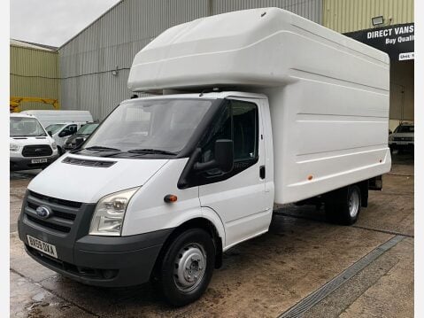 Ford Transit 2.4 TD 350 Luton 3dr Diesel Manual RWD L4 H3 (118 bhp) 24