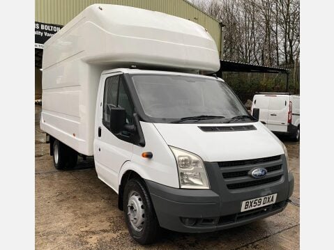 Ford Transit 2.4 TD 350 Luton 3dr Diesel Manual RWD L4 H3 (118 bhp) 4