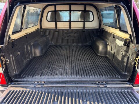 Ford Ranger 2.5 TDdi XLT Thunder Pickup 4dr Diesel Manual 4x4 (107 bhp) 13