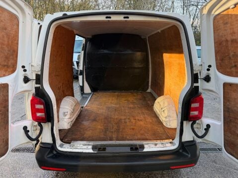 Volkswagen Transporter 2.0 TDI T28 BlueMotion Tech Startline FWD SWB Euro 6 (s/s) 5dr 15