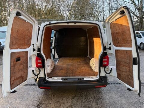 Volkswagen Transporter 2.0 TDI T28 BlueMotion Tech Startline FWD SWB Euro 6 (s/s) 5dr 14