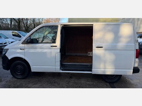 Volkswagen Transporter 2.0 TDI T28 BlueMotion Tech Startline FWD SWB Euro 6 (s/s) 5dr 19