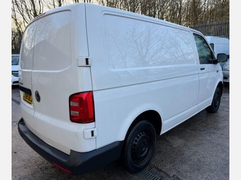 Volkswagen Transporter 2.0 TDI T28 BlueMotion Tech Startline FWD SWB Euro 6 (s/s) 5dr 11