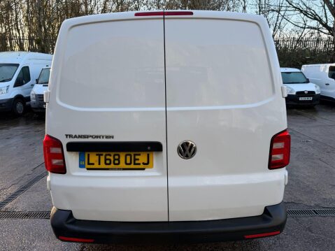 Volkswagen Transporter 2.0 TDI T28 BlueMotion Tech Startline FWD SWB Euro 6 (s/s) 5dr 13