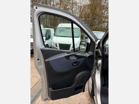 Vauxhall Vivaro 1.6 CDTi 2700 BiTurbo ecoFLEX Panel Van 5dr Diesel Manual L1 H1 Euro 6 (s/s 37