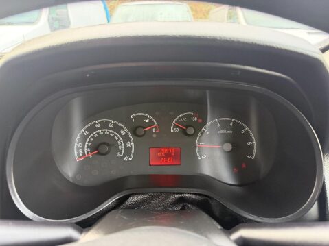 Vauxhall Combo 1.3 CDTi 2300 16v Panel Van 6dr Diesel Manual FWD L2 H1 (136 g/km, 89 bhp) 37